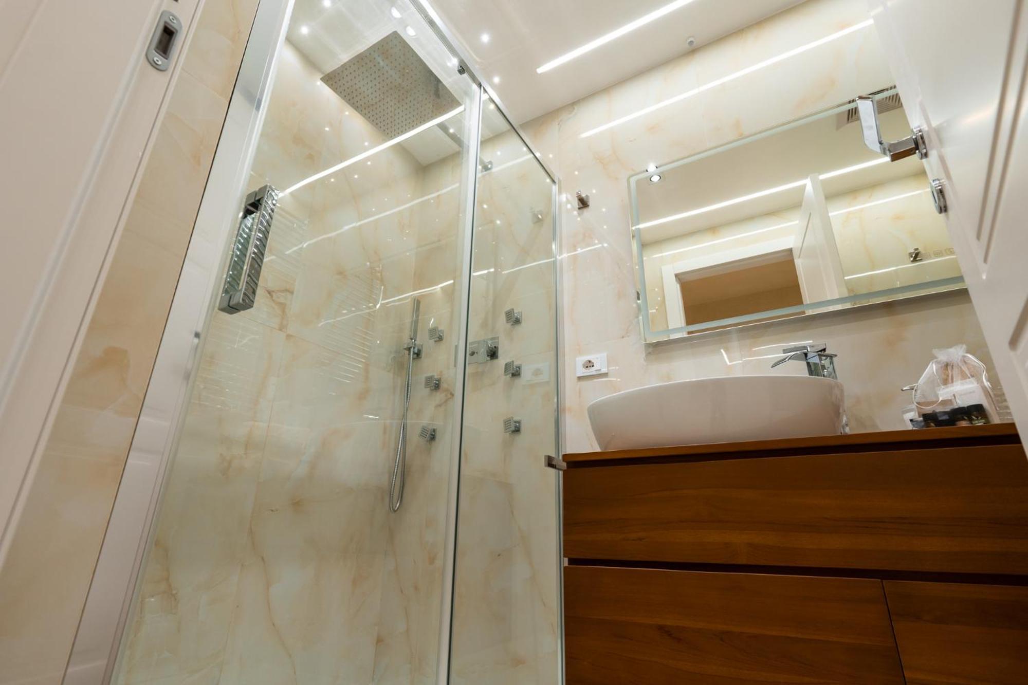 Paci Luxury Appartamento *
